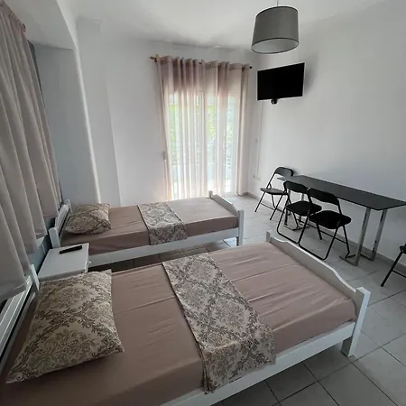 Blue Sky Apartman *