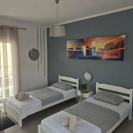Blue Sky Apartman *